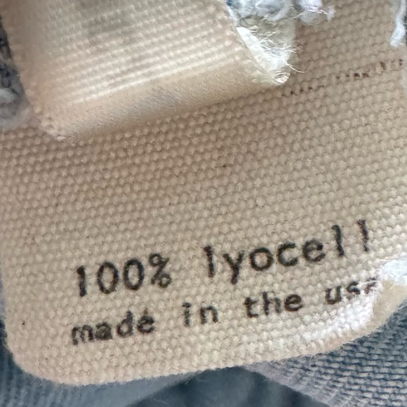 L’AGENCE *Flawed* Lt Blue Denim Chambray Sleeveless Drawstring Jumpsuit Small 4 - Picture 9 of 10